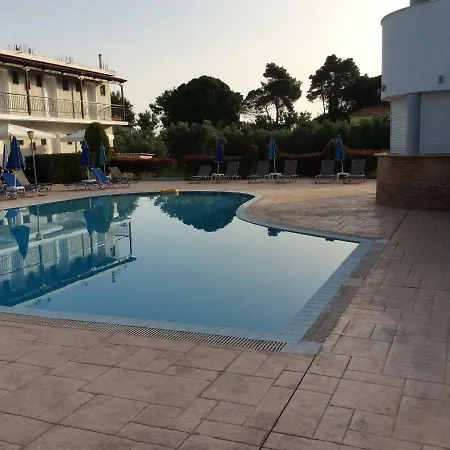Lägenhetshotell Odysseas 3*